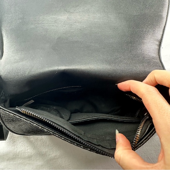 Darcy Marks London Embossed Purse Floral Crossbody Western Modern Classic Gold - Picture 8 of 13